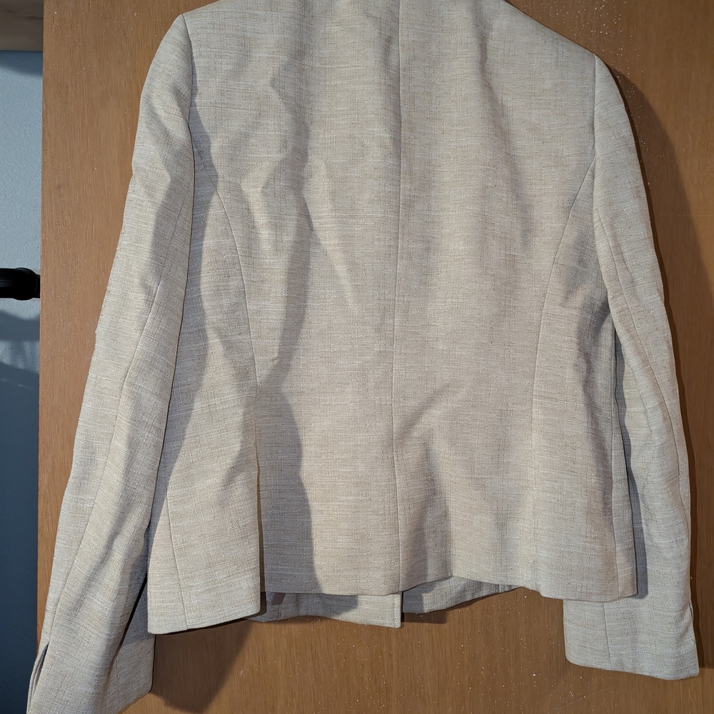 Women's Beige Blazer and Skirt Set - Picture 6 of 13